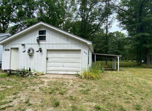 2291 W 22nd Street, Fremont, MI 49412