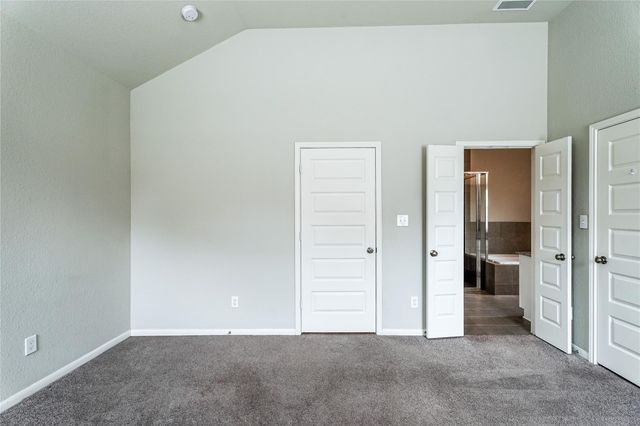 8414 Quiet Bay Drive, Baytown, TX 77523