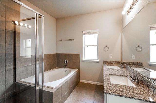 8414 Quiet Bay Drive, Baytown, TX 77523
