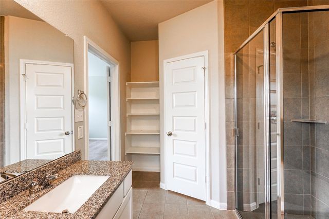 8414 Quiet Bay Drive, Baytown, TX 77523