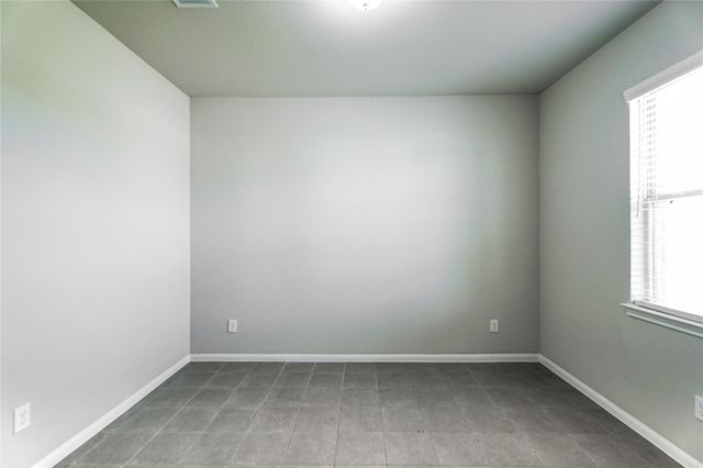 8414 Quiet Bay Drive, Baytown, TX 77523
