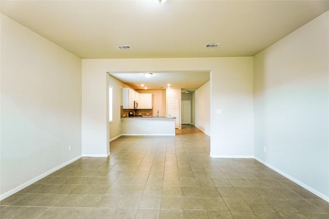 8414 Quiet Bay Drive, Baytown, TX 77523
