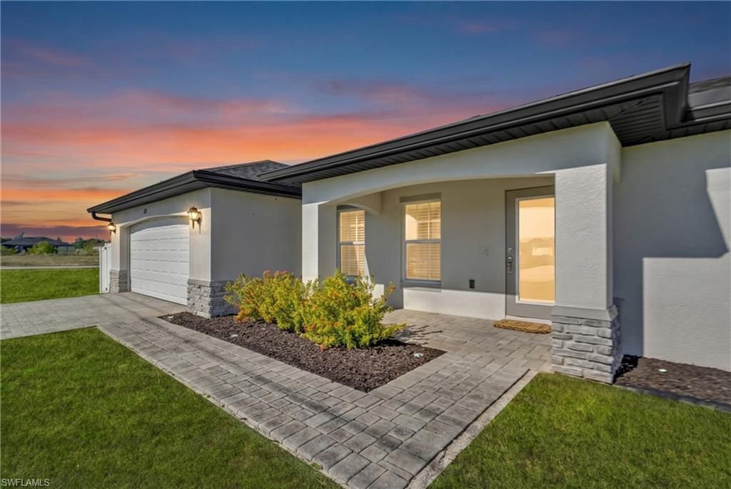 618 NE 2nd PL, CAPE CORAL, FL 33909 — photo 3