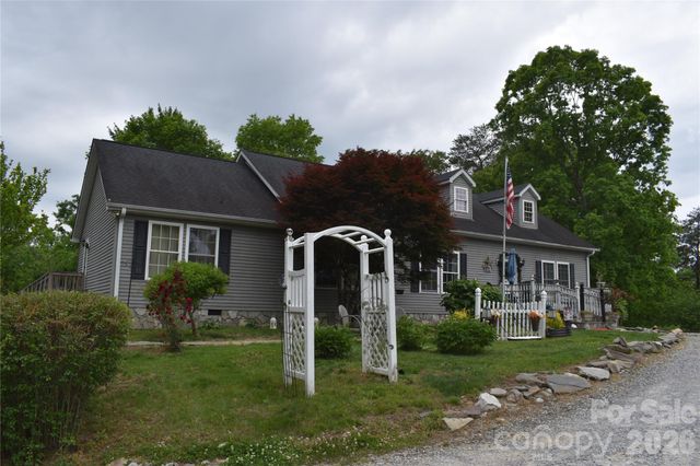 25 Triton Way, Old Fort, NC 28762
