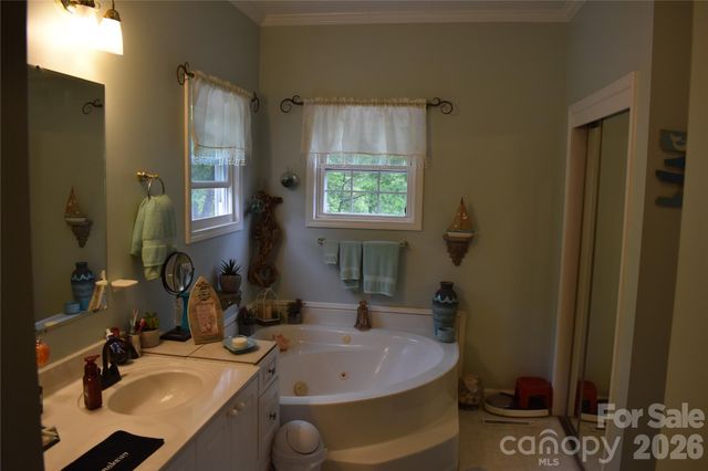 25 Triton Way, Old Fort, NC 28762