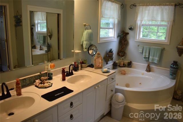 25 Triton Way, Old Fort, NC 28762