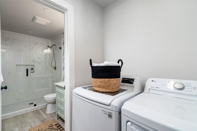 6400 Blarwood DR, Austin, TX 78745