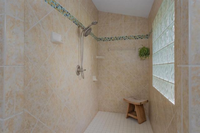 4966 SE 39TH COURT, Ocala, FL 34480