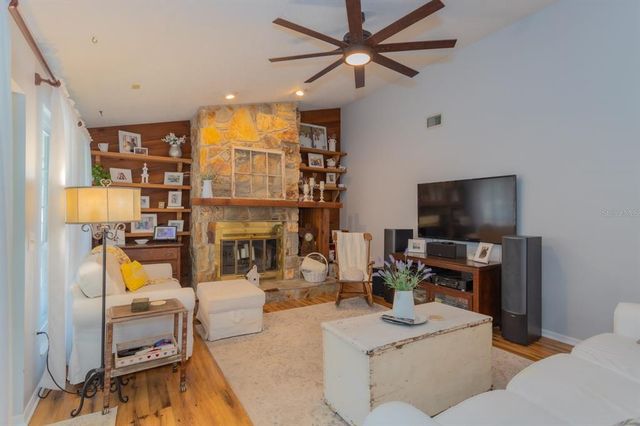 4966 SE 39TH COURT, Ocala, FL 34480