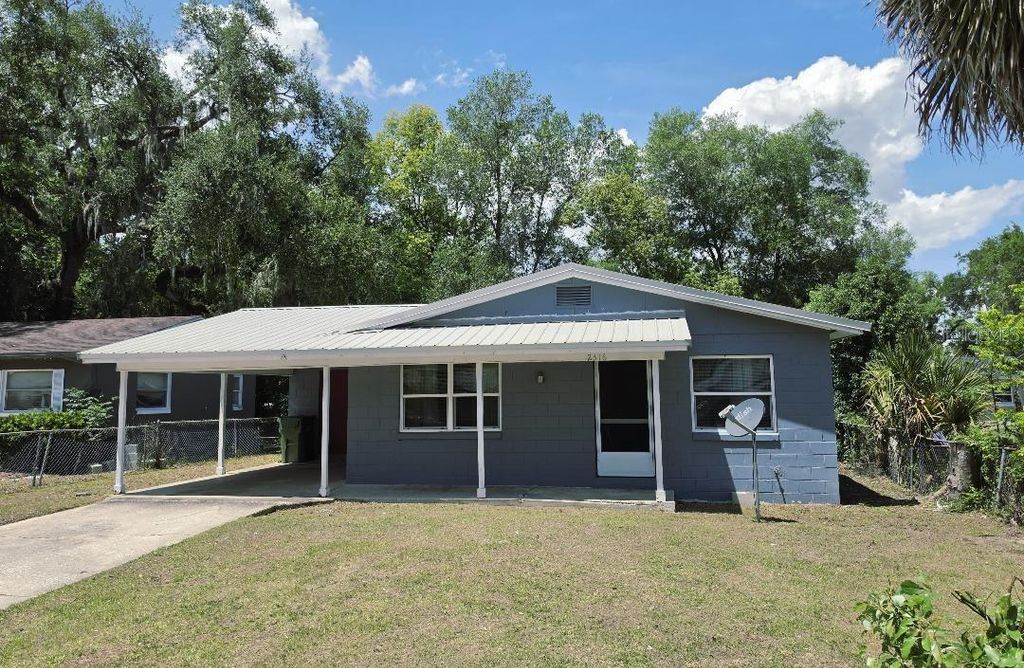2316 MISPAH AVENUE, Leesburg, FL 34748