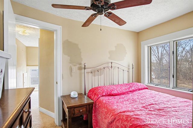 3618 Horton Avenue, Grand Rapids, MI 49548