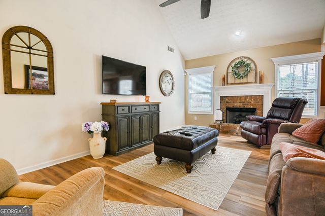 105 Edinburgh Lane, Covington, GA 30016