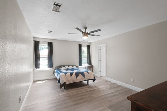 147 River Road, Decatur, TX 76234