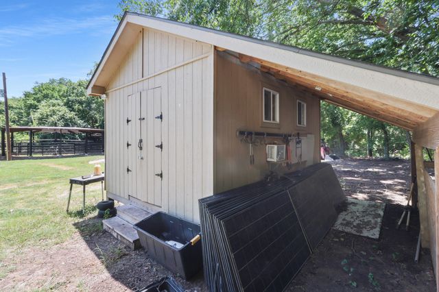 147 River Road, Decatur, TX 76234