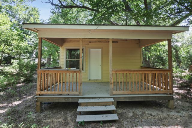 147 River Road, Decatur, TX 76234