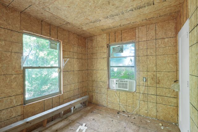 147 River Road, Decatur, TX 76234