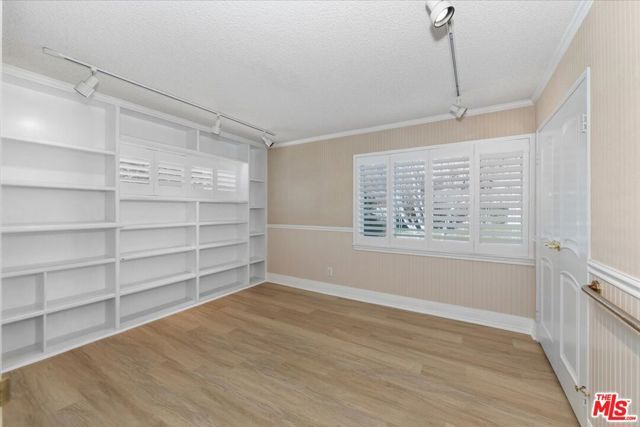 23032 Mobile Street, West Hills (los Angeles), CA 91307