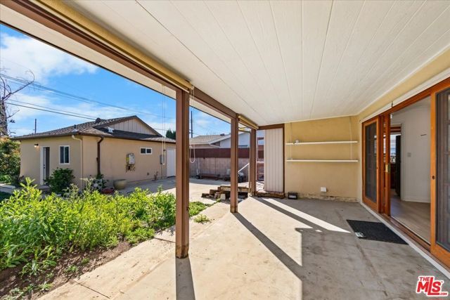 23032 Mobile Street, West Hills (los Angeles), CA 91307