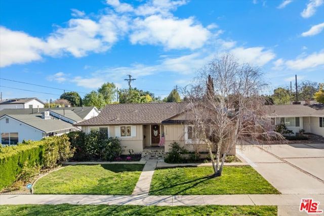 23032 Mobile Street, West Hills (los Angeles), CA 91307