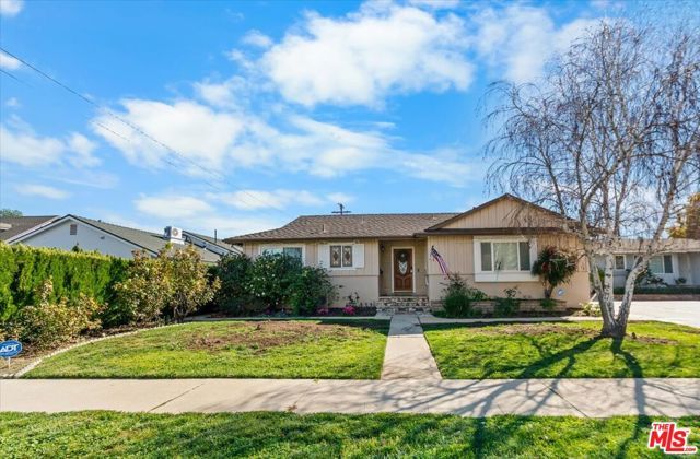 23032 Mobile Street, West Hills (los Angeles), CA 91307