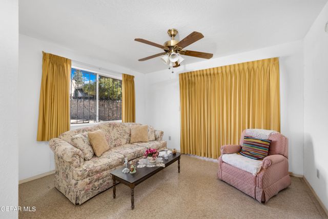 4405 Cumberland Avenue, El Paso, TX 79903