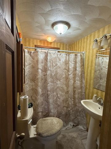 14 Lottie Drive, East Providence, RI 02915