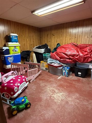 14 Lottie Drive, East Providence, RI 02915