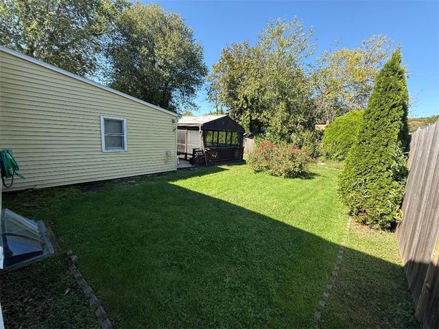 14 Lottie Drive, East Providence, RI 02915