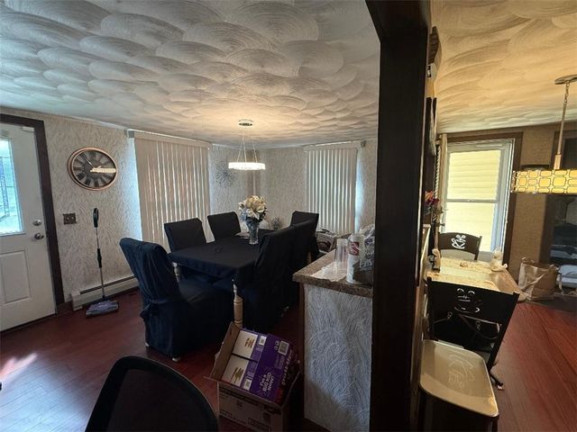 14 Lottie Drive, East Providence, RI 02915