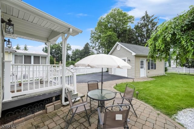 425 Broadway, Pompton Lakes Boro, NJ 07442