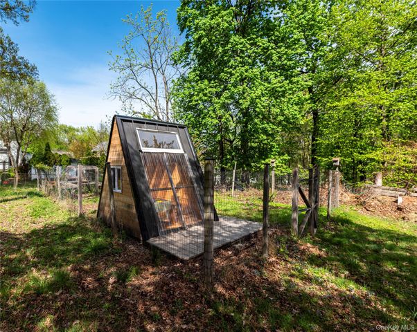 118 Highmount Avenue, Nyack, NY 10960