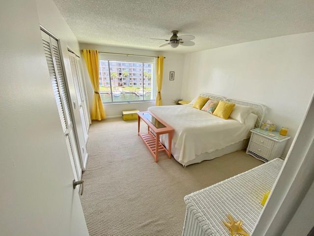 125 Shore Court 304b, North Palm Beach, FL 33408