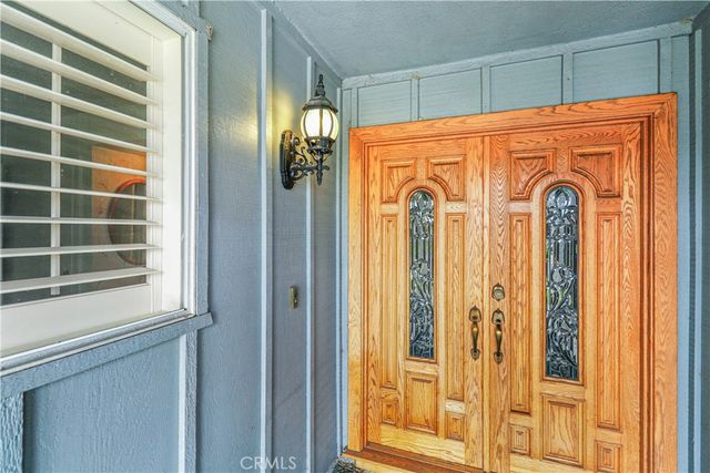 3120 Pierce Avenue, Costa Mesa, CA 92626