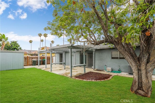 3120 Pierce Avenue, Costa Mesa, CA 92626