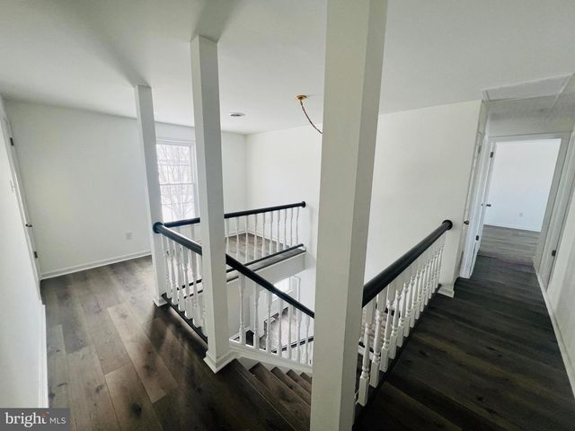 1216 BACHMANS VALLEY RD, Westminster, MD 21158