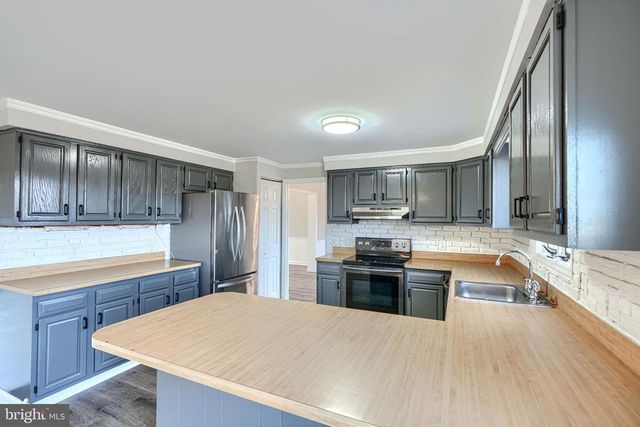 1216 BACHMANS VALLEY RD, Westminster, MD 21158