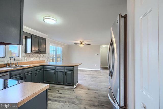 1216 BACHMANS VALLEY RD, Westminster, MD 21158