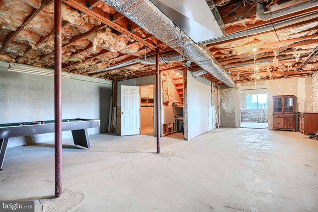 1216 BACHMANS VALLEY RD, Westminster, MD 21158