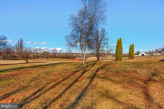 1216 BACHMANS VALLEY RD, Westminster, MD 21158