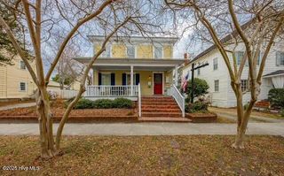 714 Pollock Street B, New Bern, NC 28562