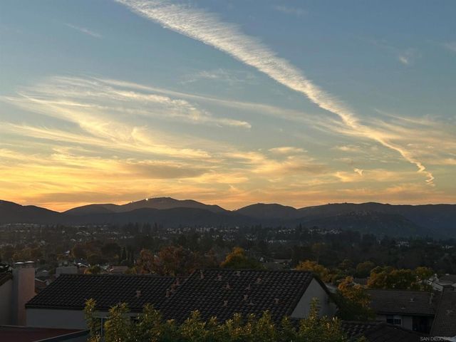 17337 Plaza Maria, San Diego, CA 92128