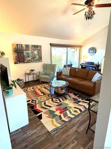 17337 Plaza Maria, San Diego, CA 92128