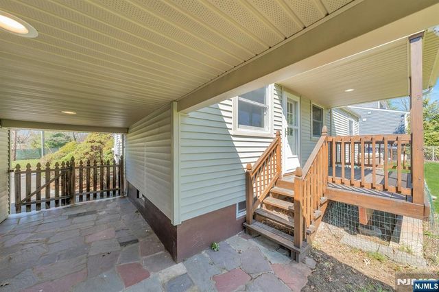 20 Kievit Road, Wayne, NJ 07470