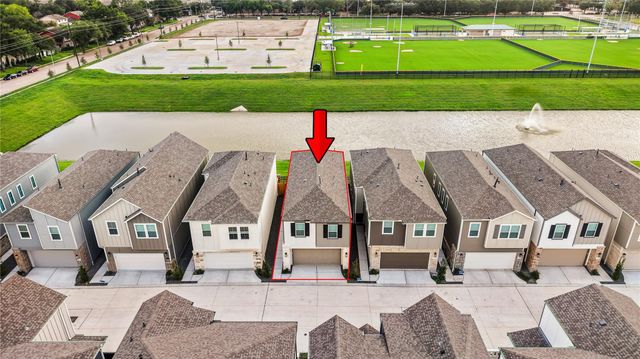 3119 Quiet Sunset Dr, Houston, TX 77080