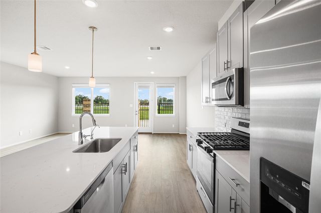 3119 Quiet Sunset Dr, Houston, TX 77080