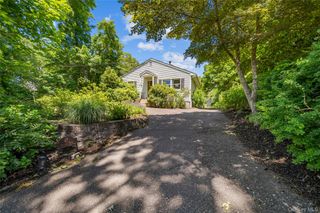 47 Floral Road, Rocky Point, NY 11778