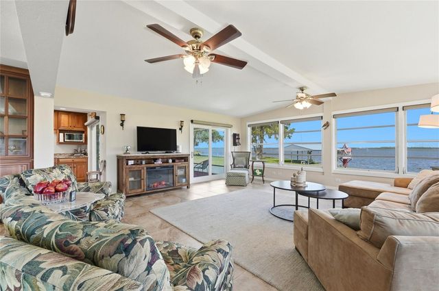 8342 W LAKE MARION ROAD, Haines City, FL 33844