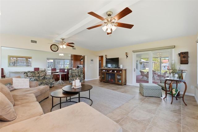 8342 W LAKE MARION ROAD, Haines City, FL 33844