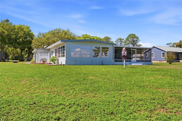 8342 W LAKE MARION ROAD, Haines City, FL 33844