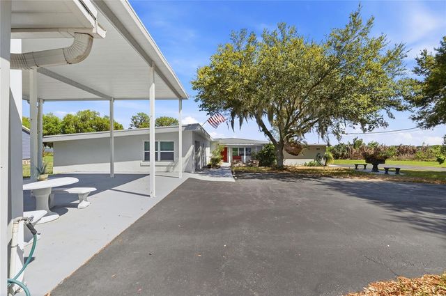 8342 W LAKE MARION ROAD, Haines City, FL 33844